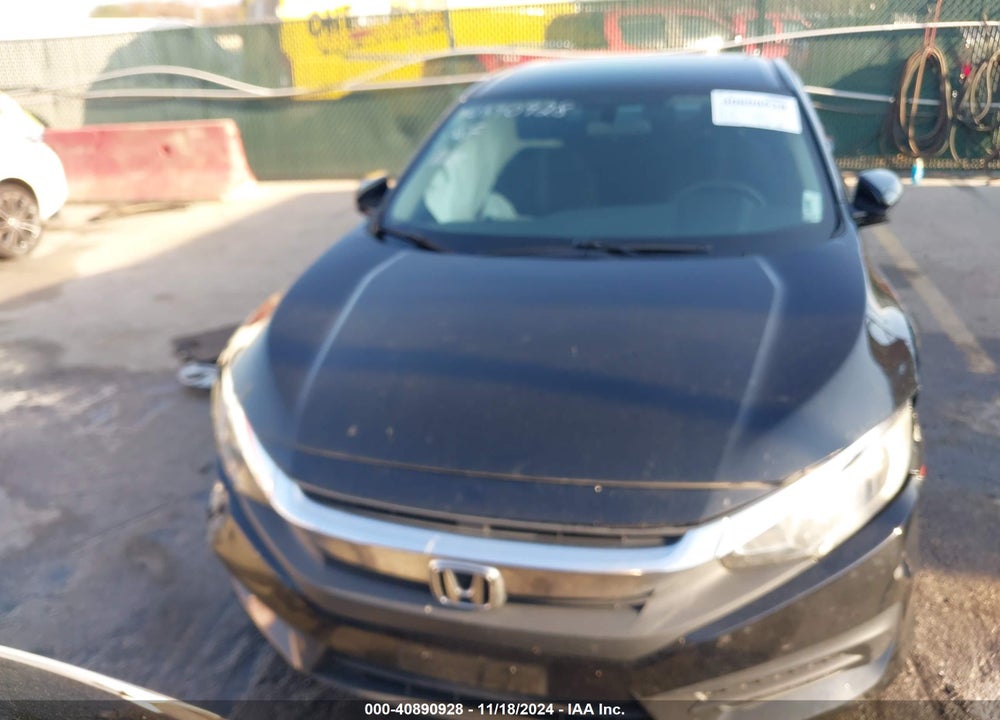 2018 HONDA CIVIC LX VIN: 2HGFC2F55JH610474