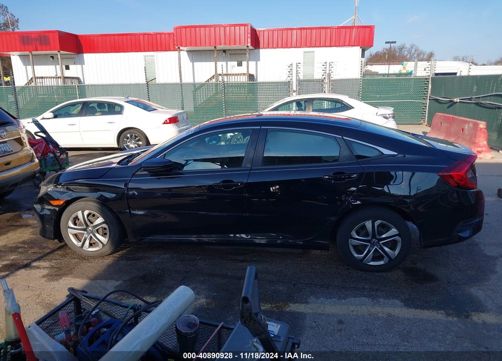 2018 HONDA CIVIC LX VIN: 2HGFC2F55JH610474