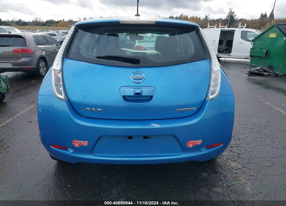 2013 NISSAN LEAF VIN: 1N4AZ0CP7DC415829