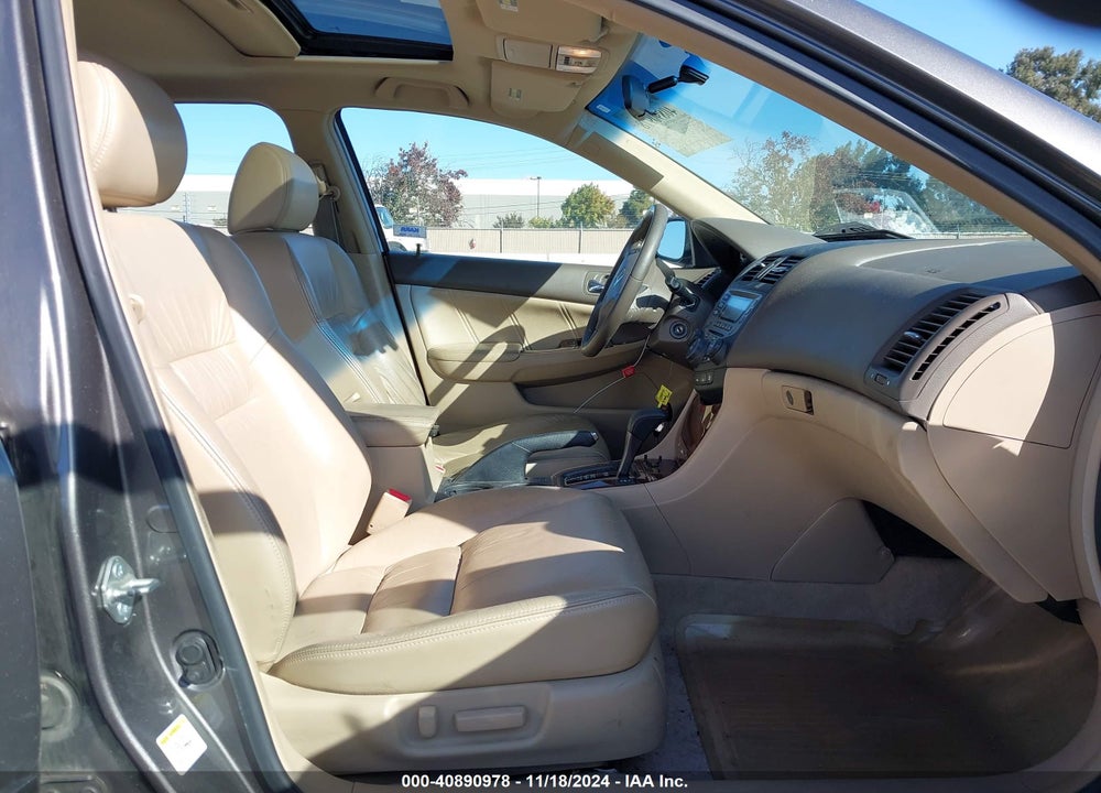 2006 HONDA ACCORD 3.0 EX VIN: 1HGCM66516A057495