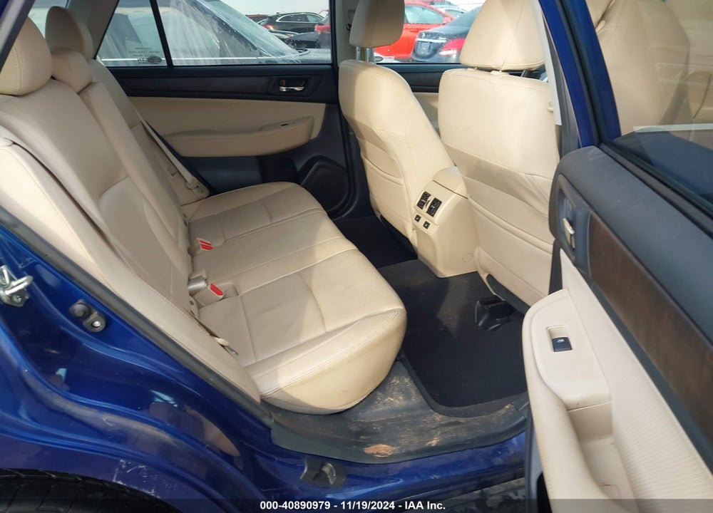 2017 SUBARU OUTBACK 2.5I LIMITED VIN: 4S4BSANC6H3359290