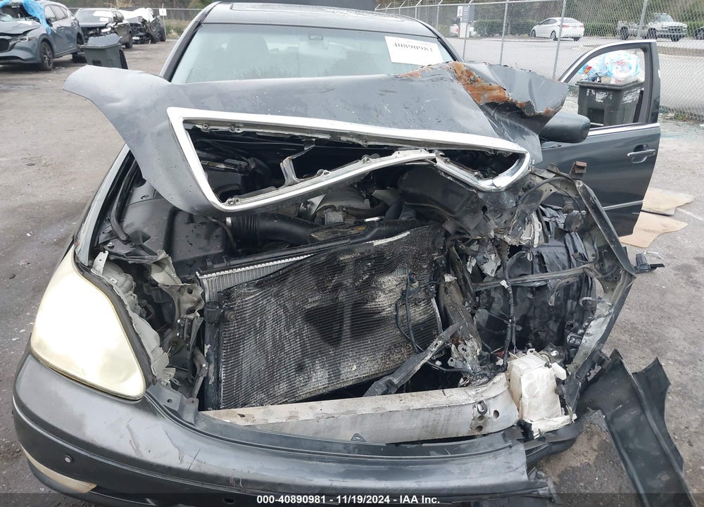 2004 LEXUS LS 430 VIN: JTHBN36F640172514