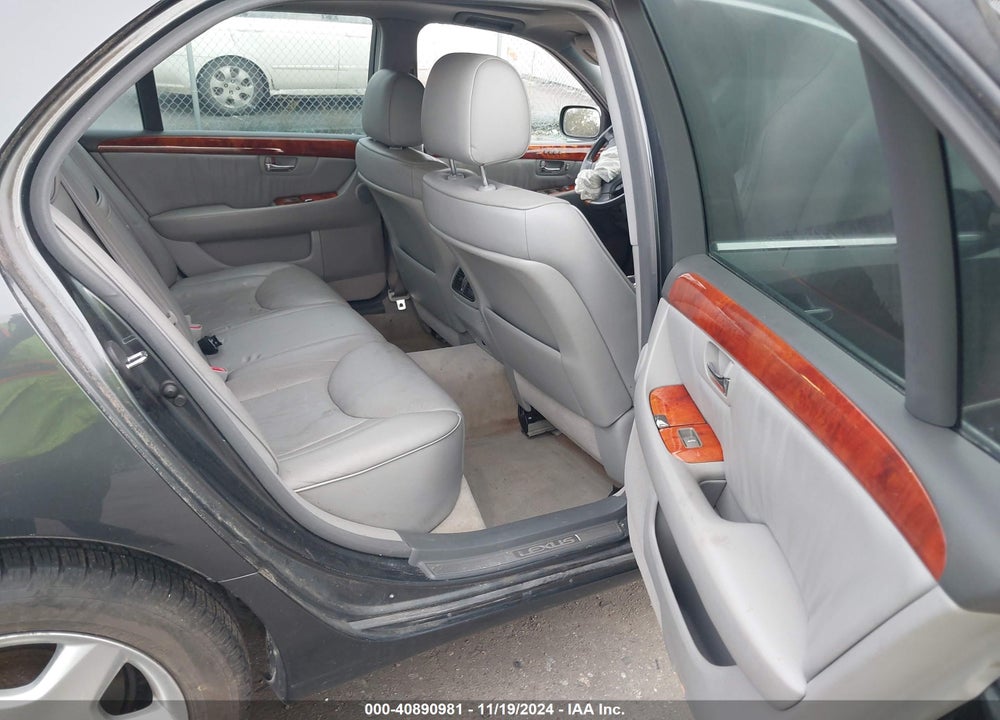 2004 LEXUS LS 430 VIN: JTHBN36F640172514