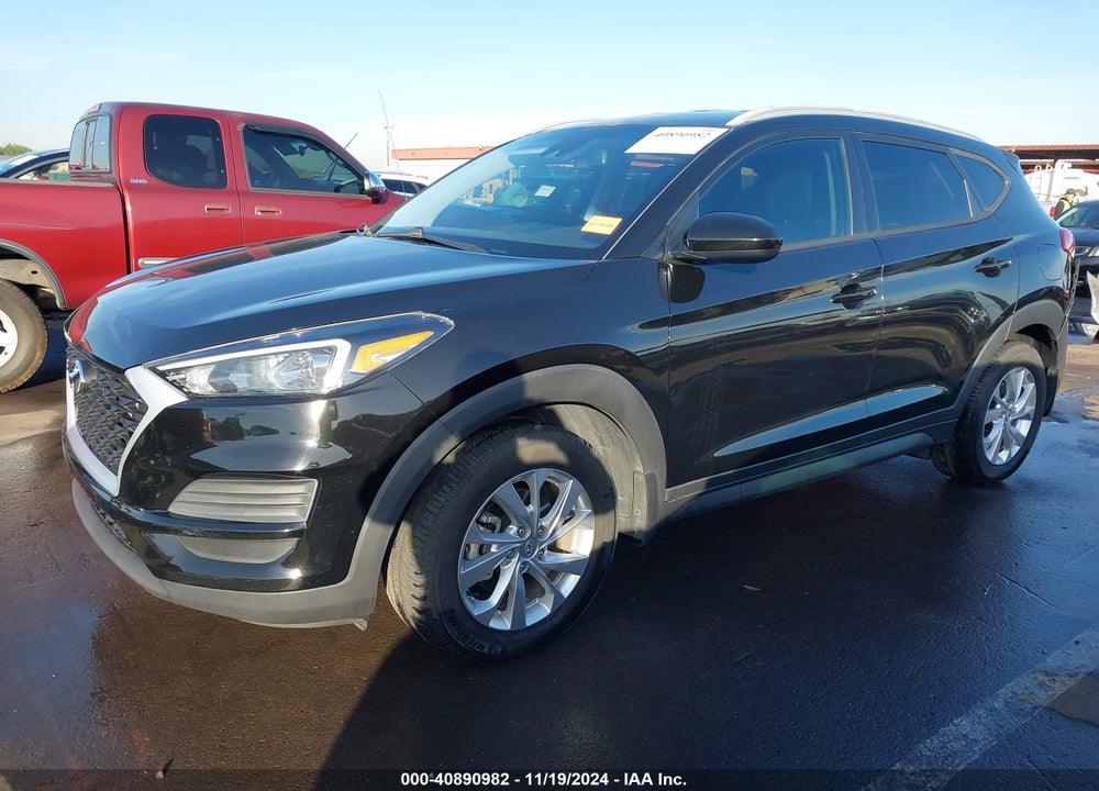 2021 HYUNDAI TUCSON VALUE VIN: KM8J33A41MU300445