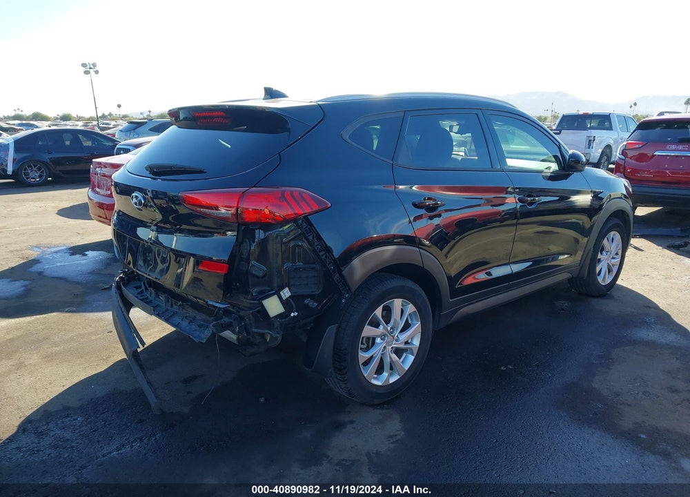 2021 HYUNDAI TUCSON VALUE VIN: KM8J33A41MU300445