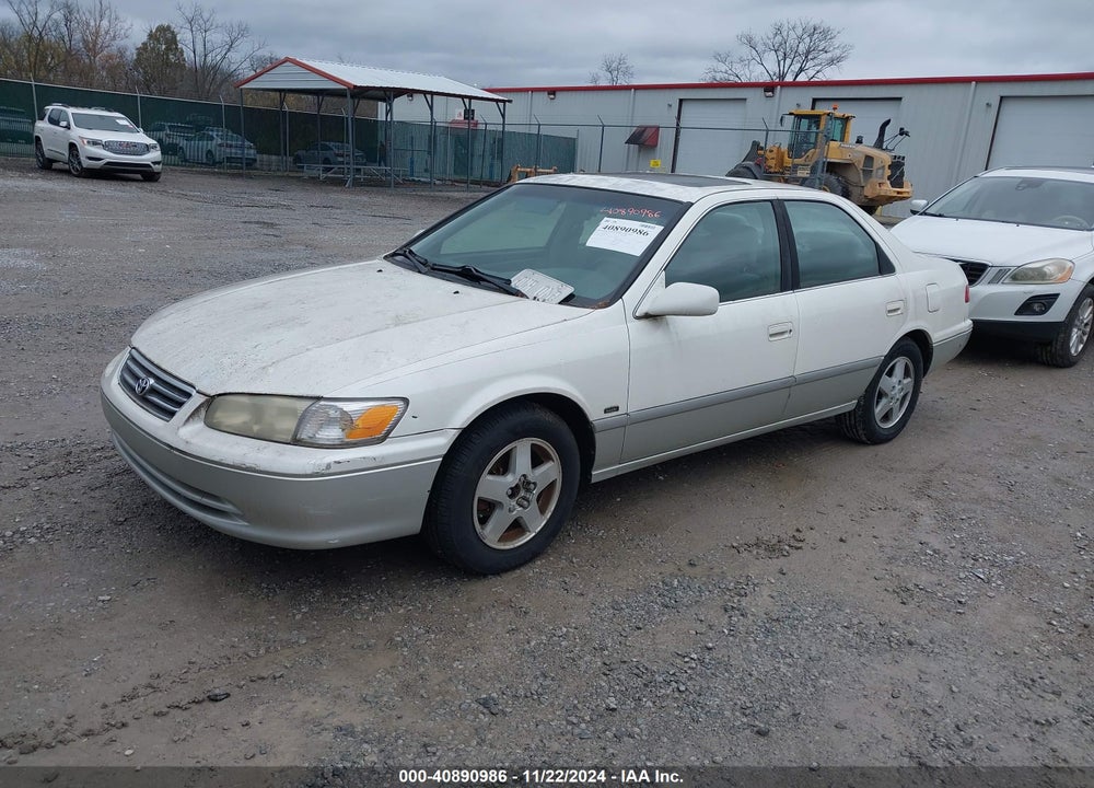 2001 TOYOTA CAMRY LE VIN: JT2BG22KX10571505