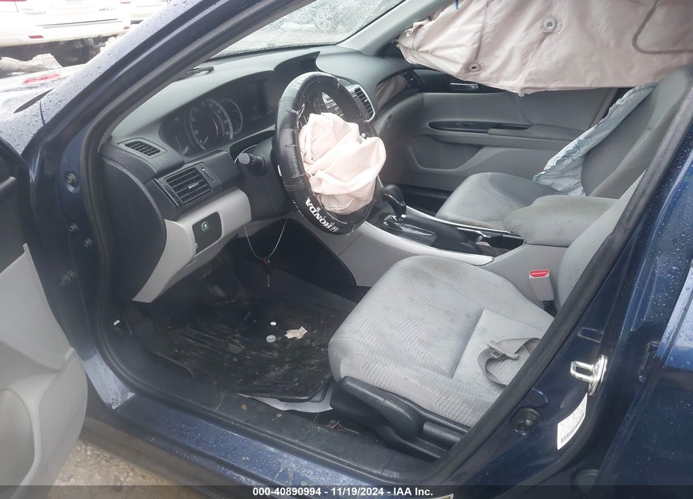 2016 HONDA ACCORD VIN: 1HGCR2F39GA152817