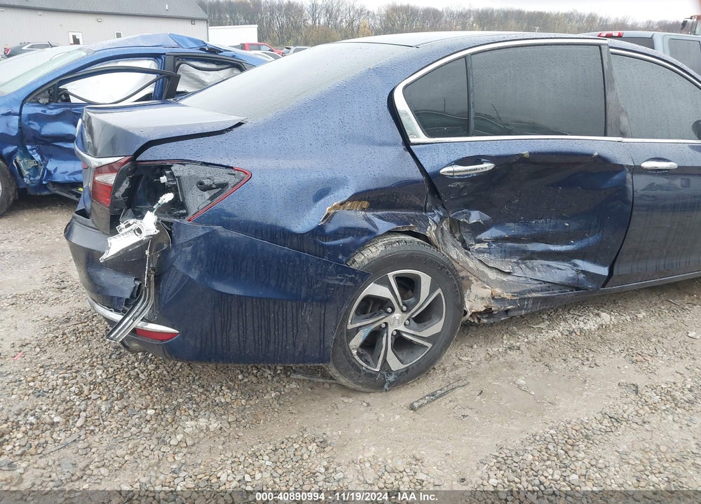 2016 HONDA ACCORD VIN: 1HGCR2F39GA152817