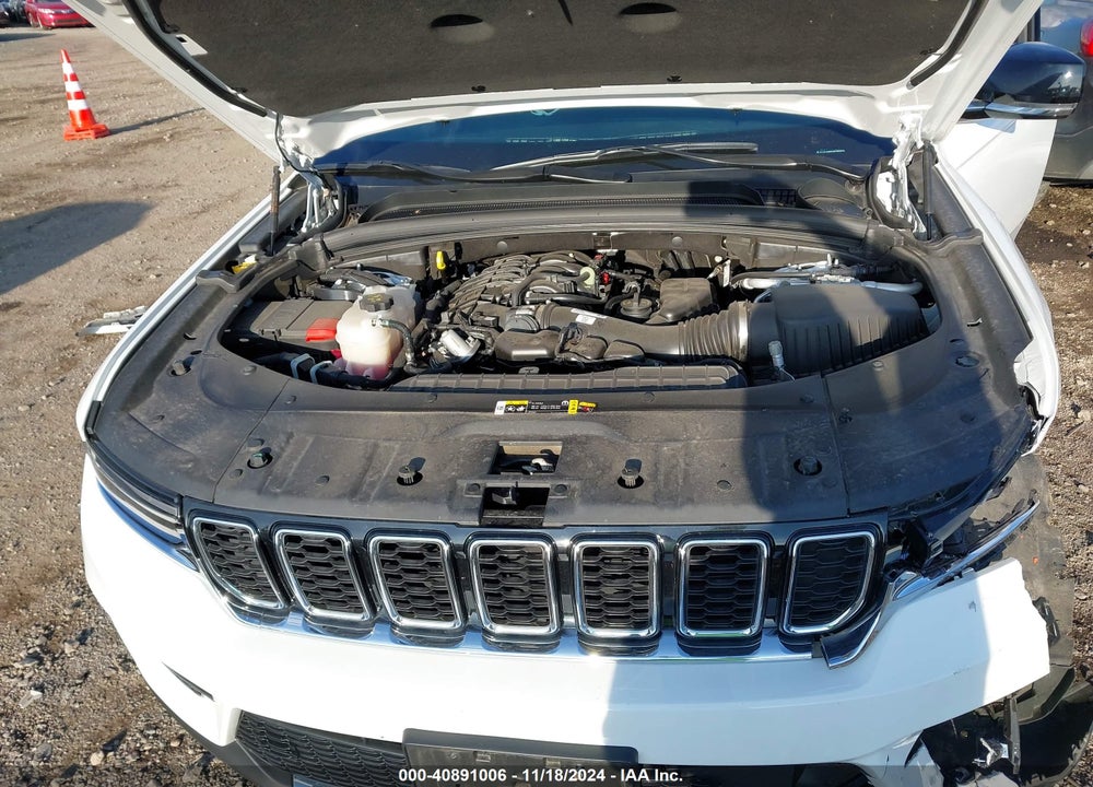 2023 JEEP GRAND CHEROKEE LIMITED 4X4 VIN: 1C4RJHBG2PC504913
