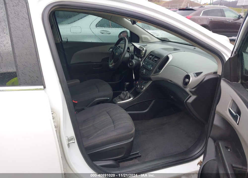 2014 CHEVROLET SONIC LT MANUAL VIN: 1G1JD5SH7E4145280