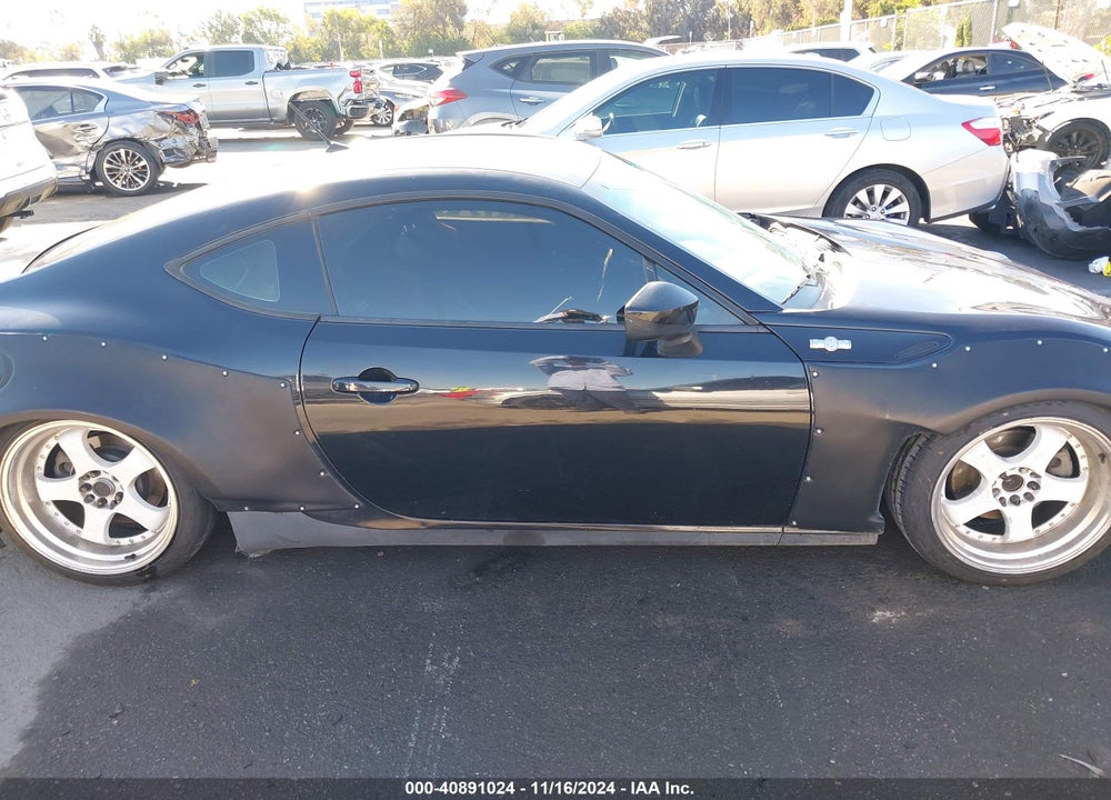 2013 SCION FR-S VIN: JF1ZNAA18D1724580