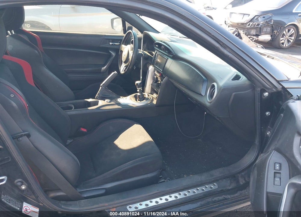 2013 SCION FR-S VIN: JF1ZNAA18D1724580