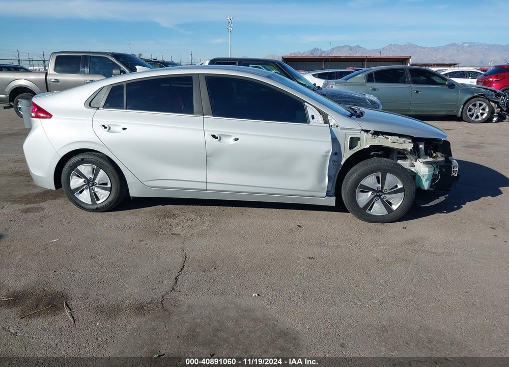 2018 HYUNDAI IONIQ HYBRID BLUE VIN: KMHC65LC2JU066117