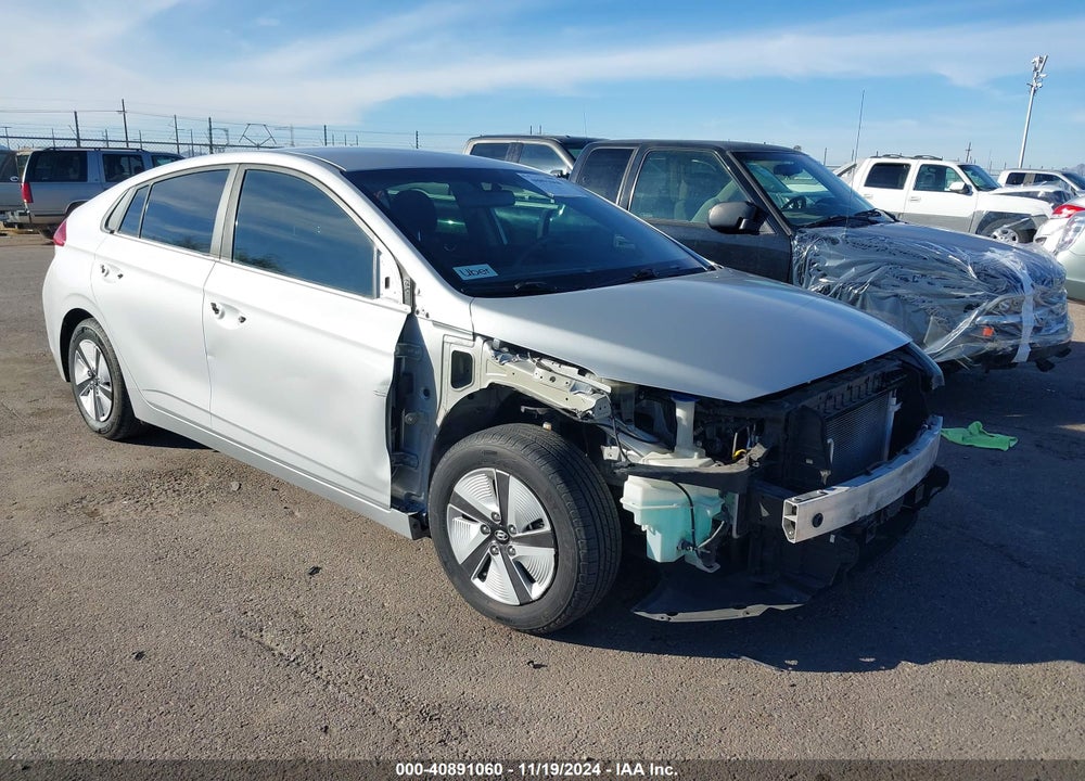 2018 HYUNDAI IONIQ HYBRID BLUE VIN: KMHC65LC2JU066117