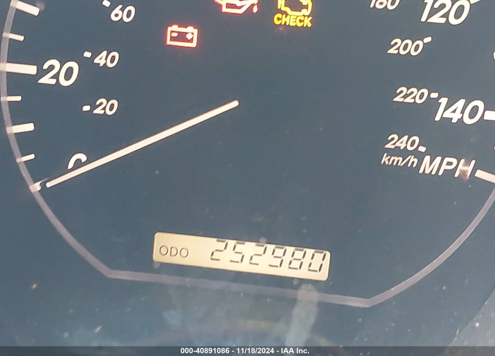 2005 LEXUS RX 330 VIN: 2T2HA31U65C084711