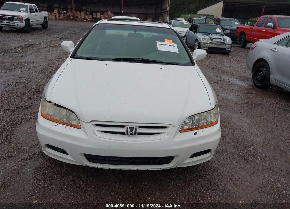 2002 HONDA ACCORD 2.3 SE VIN: 1HGCG320X2A021458