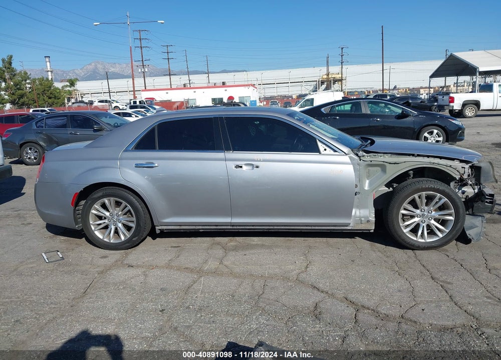 2017 CHRYSLER 300C VIN: 2C3CCAEG9HH564337