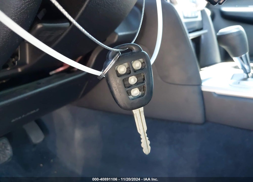 2012 TOYOTA CAMRY SE VIN: 4T1BF1FK2CU074874
