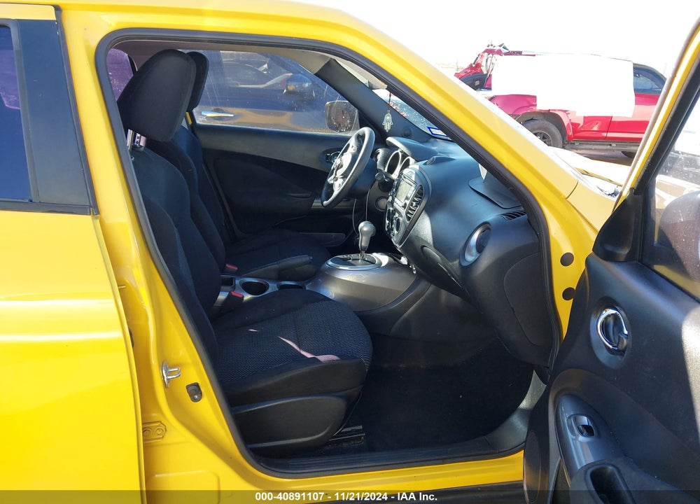 2015 NISSAN JUKE S VIN: JN8AF5MV8FT562763