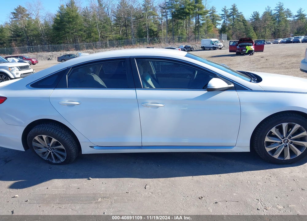 2015 HYUNDAI SONATA SPORT VIN: 5NPE34AF1FH107674