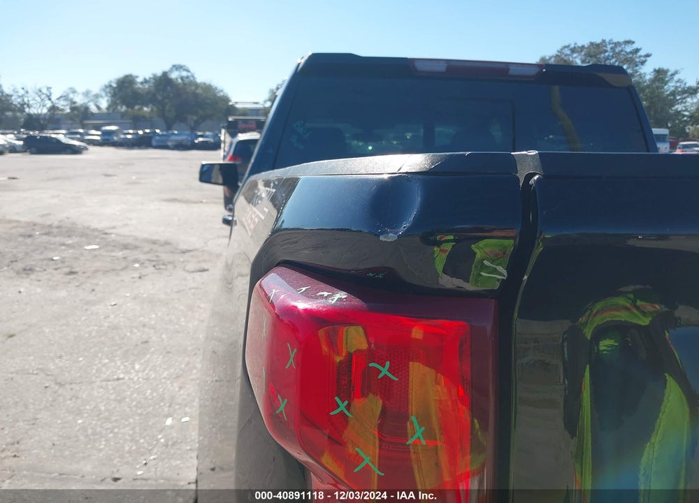 2022 CHEVROLET SILVERADO 1500 LTD 4WD SHORT BED LT TRAIL BOSS VIN: 3GCPYFEL7NG110978