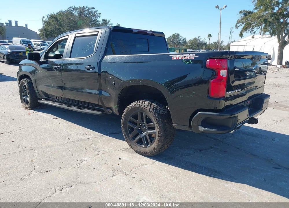 2022 CHEVROLET SILVERADO 1500 LTD 4WD SHORT BED LT TRAIL BOSS VIN: 3GCPYFEL7NG110978