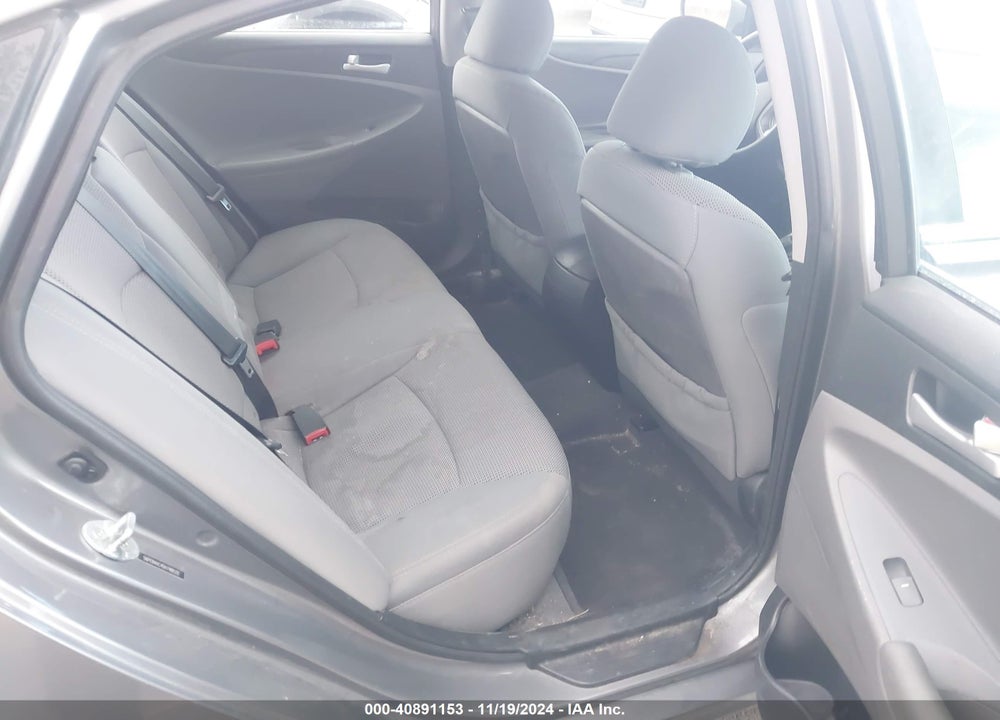 2013 HYUNDAI SONATA GLS VIN: 5NPEB4AC4DH748520