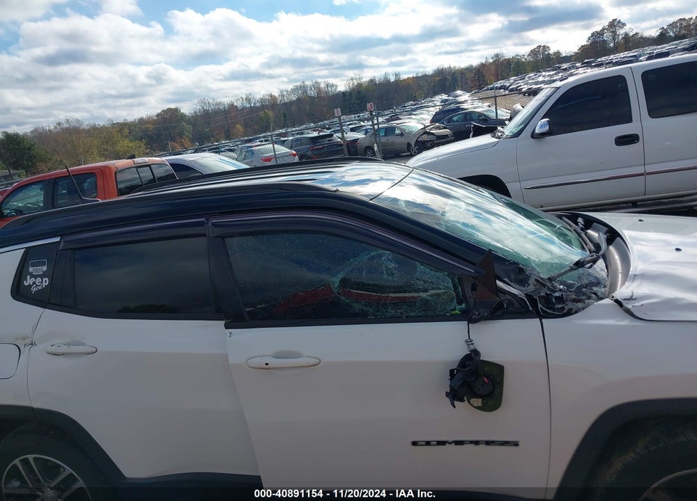 2018 JEEP COMPASS LATITUDE 4X4 VIN: 3C4NJDBB0JT206531