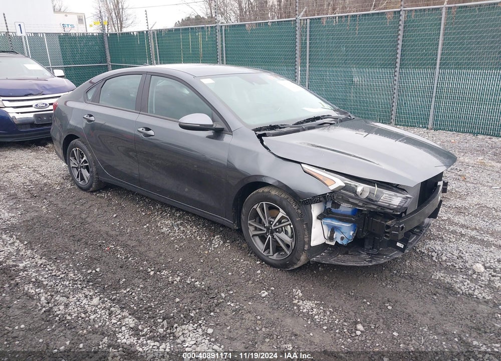 2024 KIA FORTE LXS VIN: 3KPF24AD3RE828156