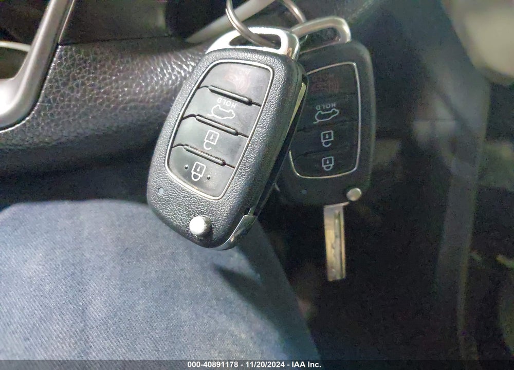 2018 HYUNDAI SANTA FE SPORT 2.4L VIN: 5XYZTDLBXJG534864