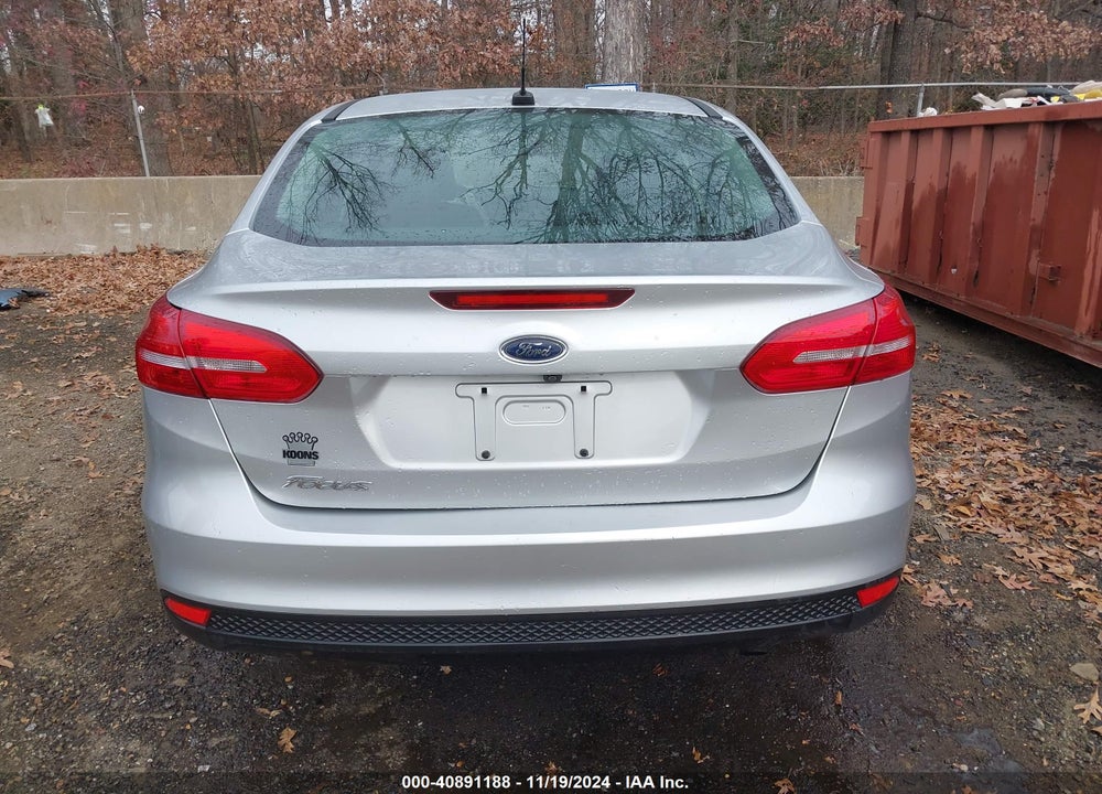 2018 FORD FOCUS S VIN: 1FADP3E28JL266414