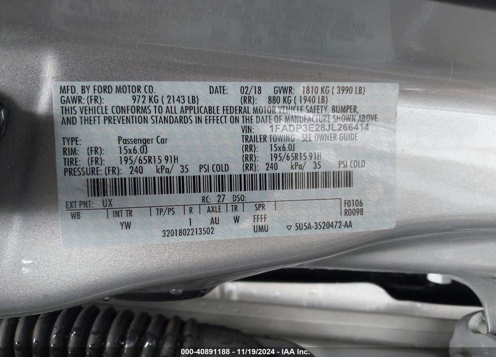 2018 FORD FOCUS S VIN: 1FADP3E28JL266414