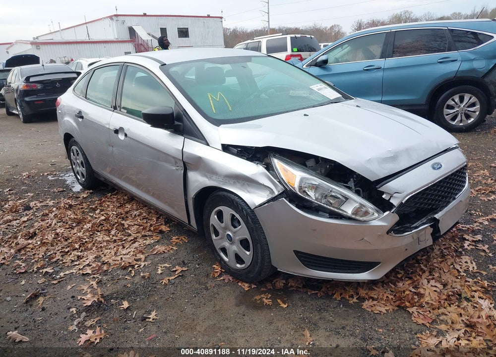 2018 FORD FOCUS S VIN: 1FADP3E28JL266414