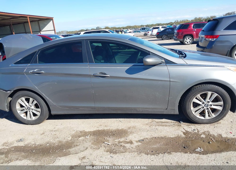 2013 HYUNDAI SONATA GLS VIN: 5NPEB4AC3DH776924