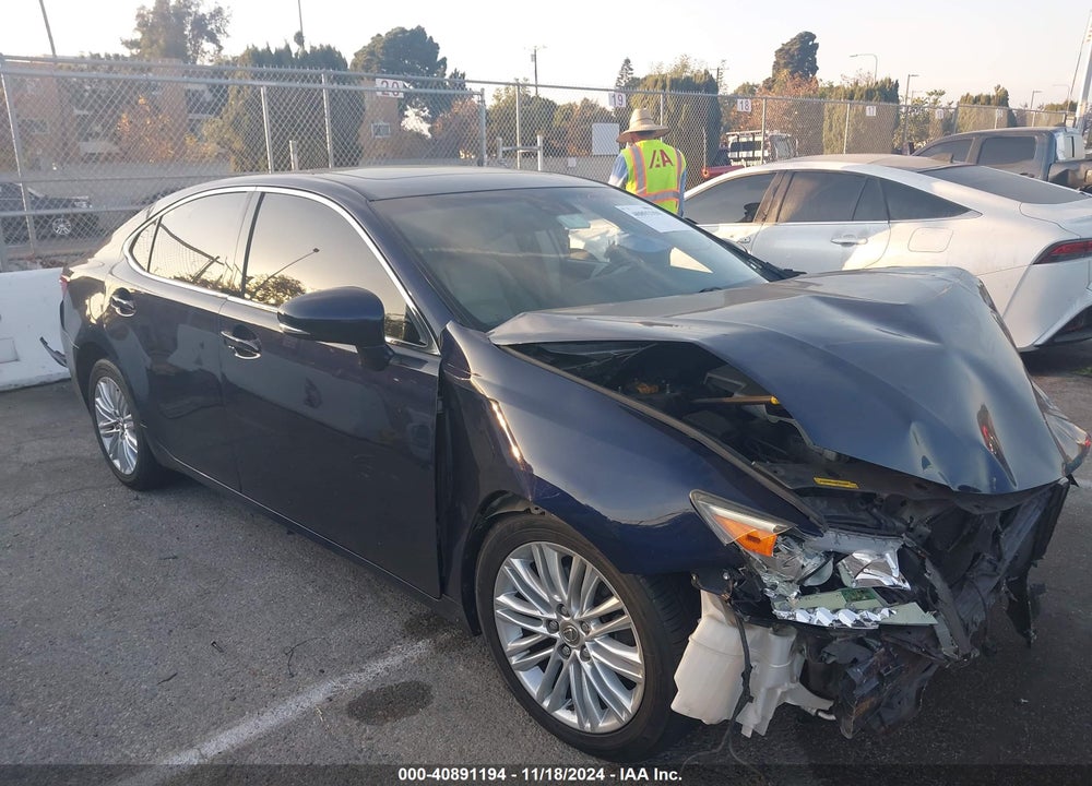 2013 LEXUS ES 350 VIN: JTHBK1GG7D2029936