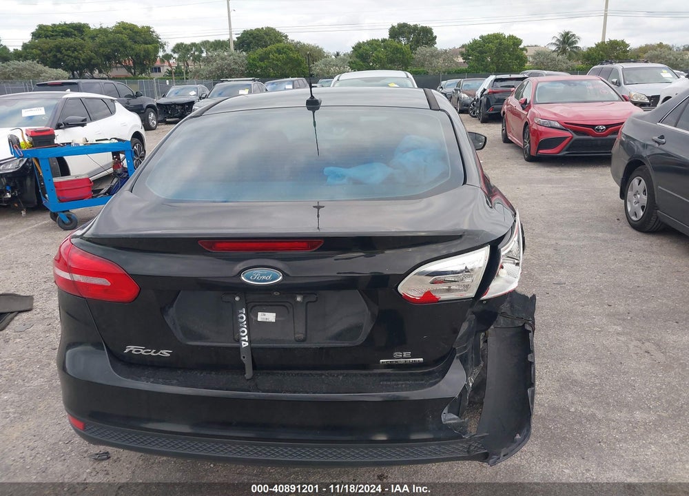 2015 FORD FOCUS SE VIN: 1FADP3F22FL259738