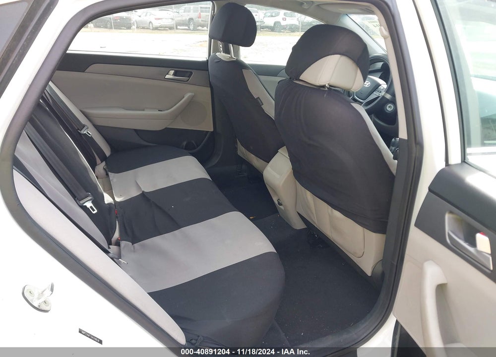 2016 HYUNDAI SONATA SE VIN: 5NPE24AF7GH318639