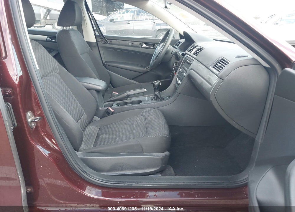 2012 VOLKSWAGEN PASSAT 2.5L S VIN: 1VWAH7A3XCC067347