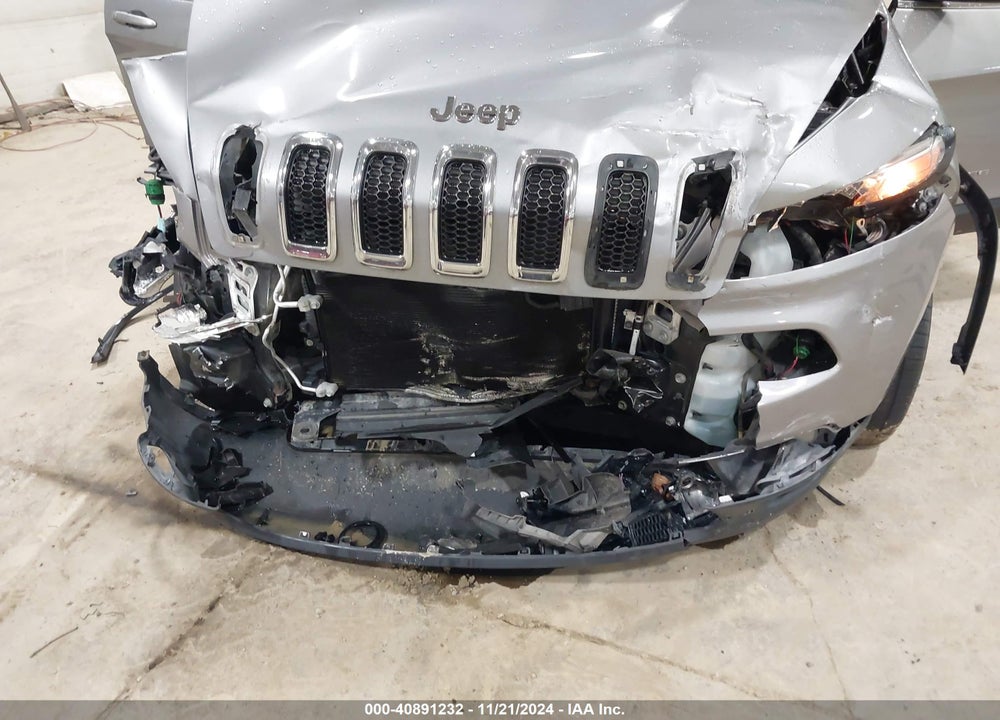2015 JEEP CHEROKEE LATITUDE VIN: 1C4PJMCBXFW789814