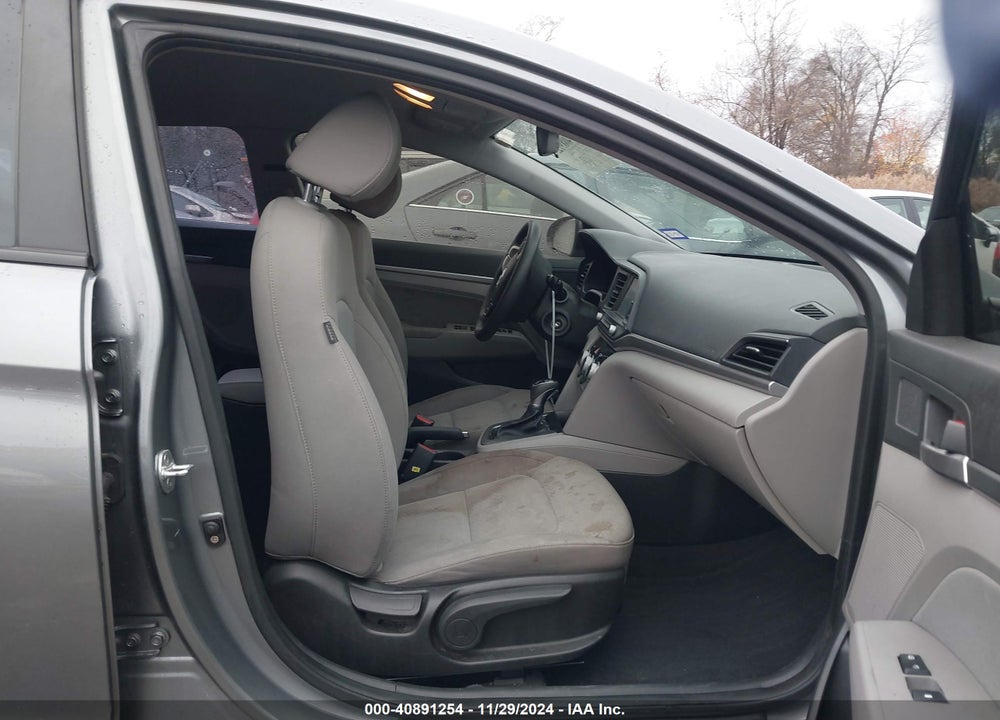 2019 HYUNDAI ELANTRA SEL VIN: KMHD84LF9KU737514