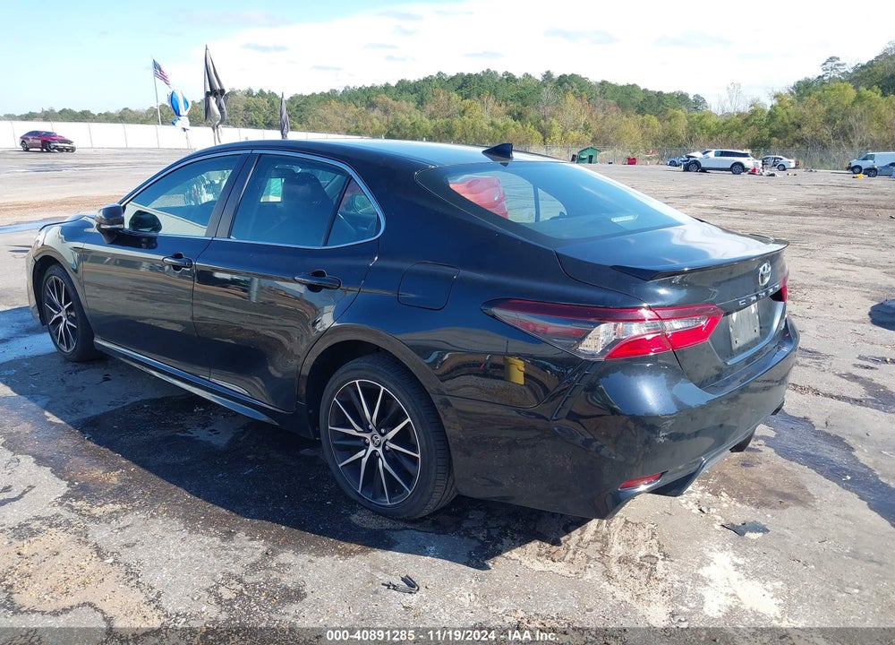 2022 TOYOTA CAMRY SE VIN: 4T1G11AK5NU076374
