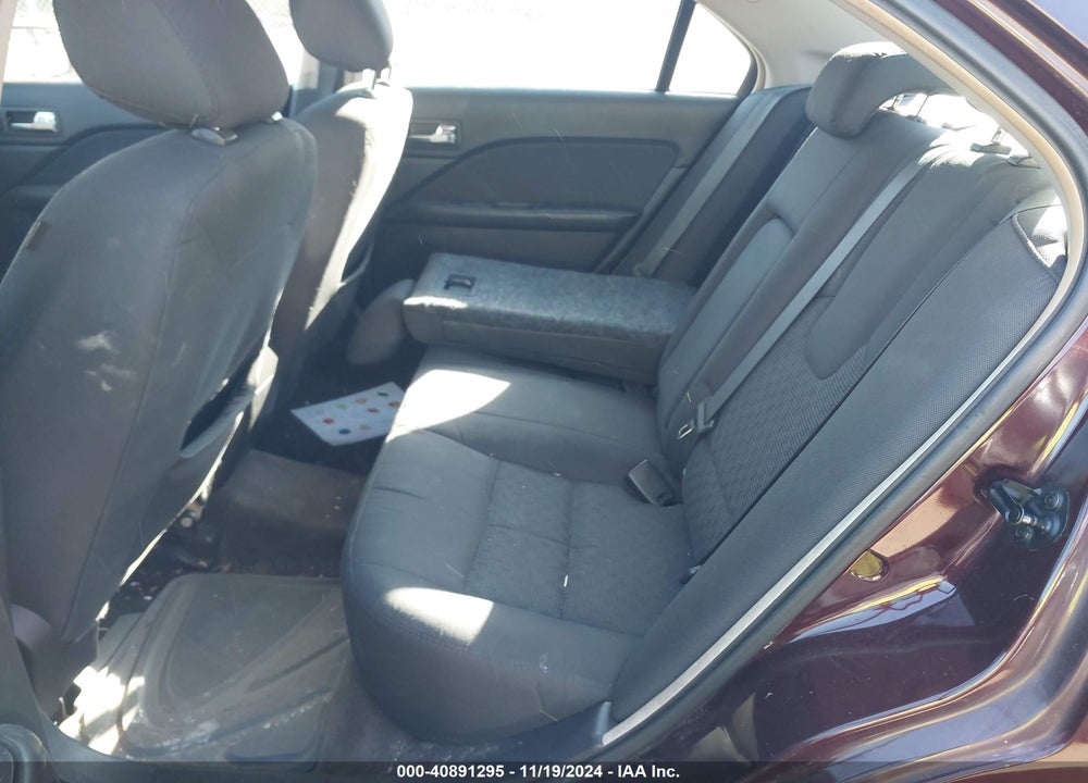 2011 FORD FUSION VIN: 3FAHP0HA7BR314829