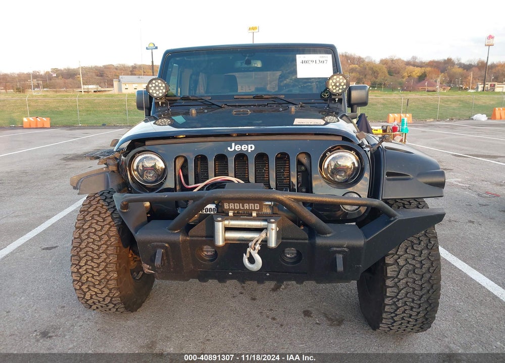 2017 JEEP WRANGLER UNLIMITED SPORT 4X4 VIN: 1C4BJWDG0HL591313