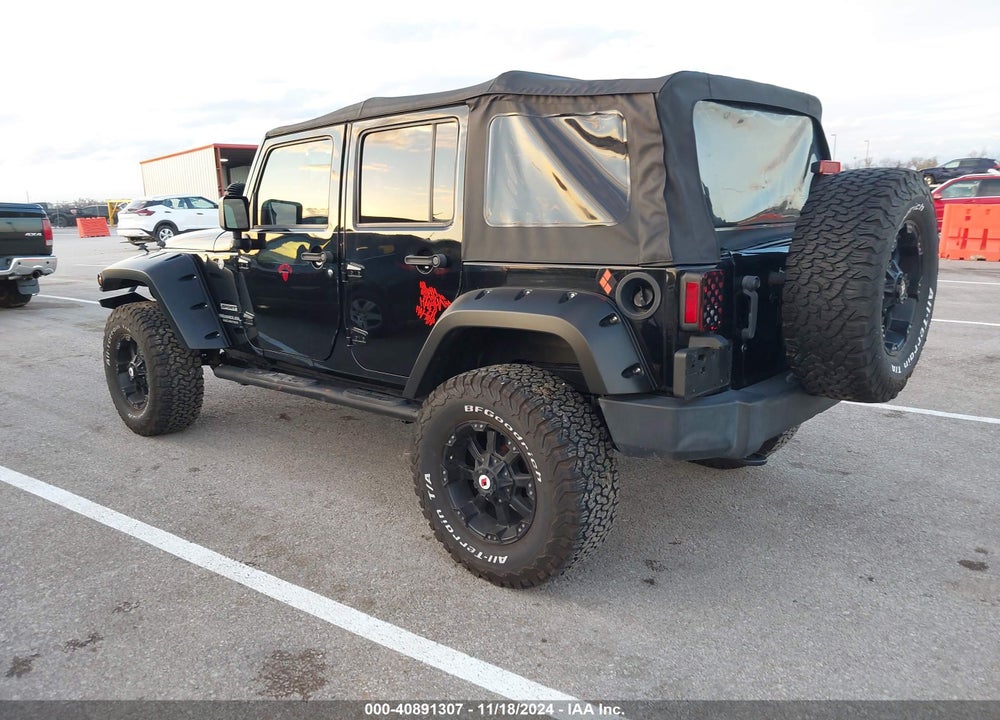 2017 JEEP WRANGLER UNLIMITED SPORT 4X4 VIN: 1C4BJWDG0HL591313