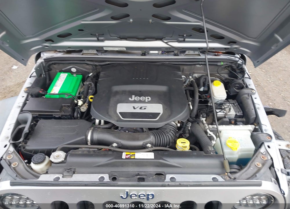 2014 JEEP WRANGLER UNLIMITED SPORT VIN: 1C4BJWDG5EL171252