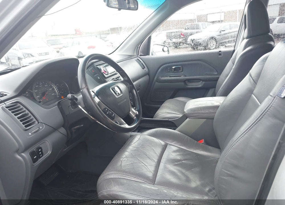 2003 HONDA PILOT EX-L VIN: 2HKYF18503H589856