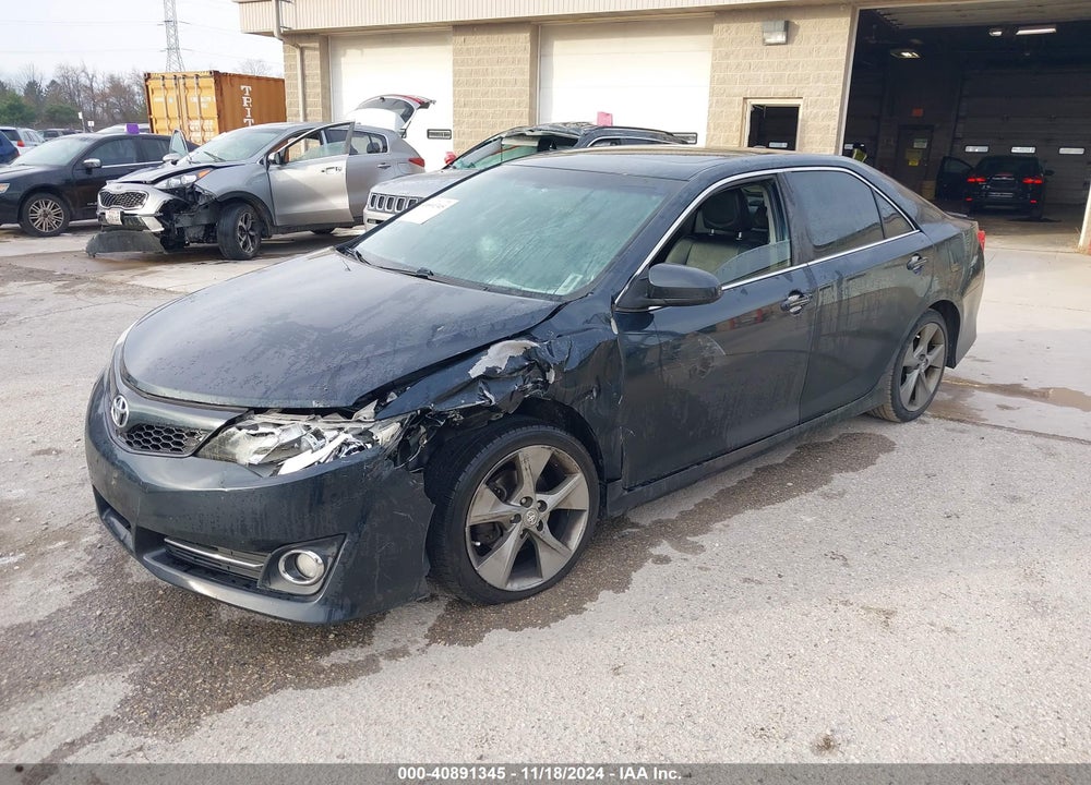 2014 TOYOTA CAMRY SE SPORT VIN: 4T1BF1FK0EU394147