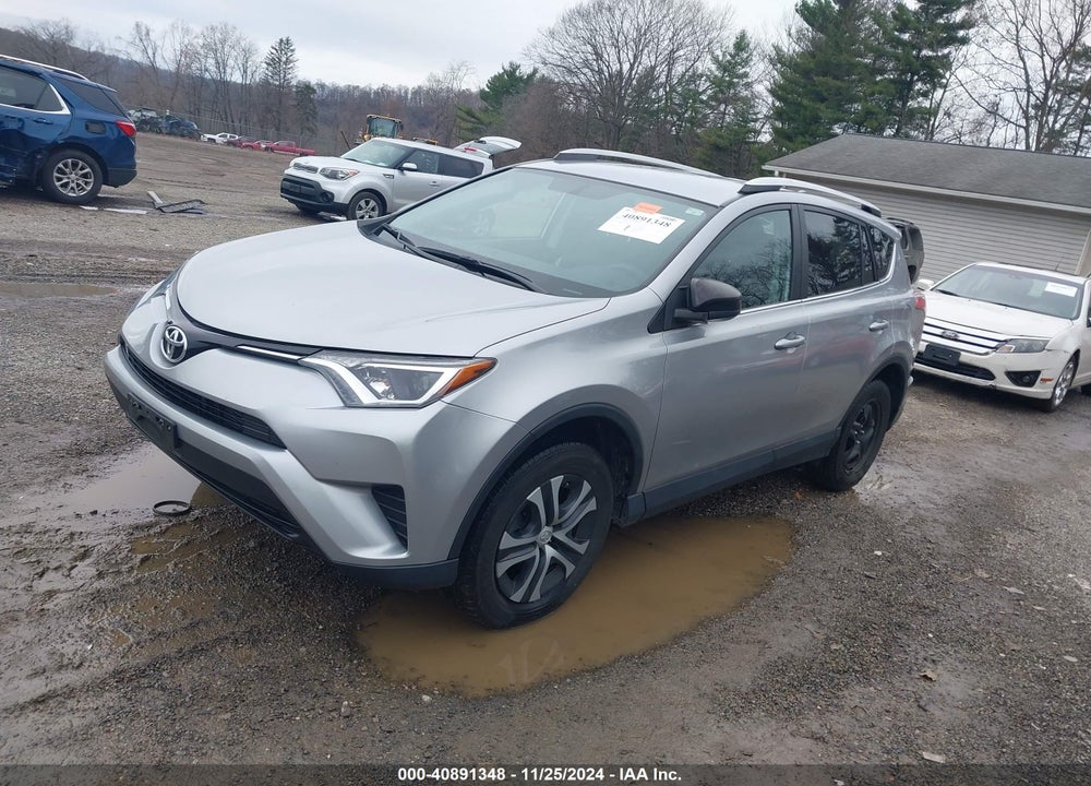 2016 TOYOTA RAV4 LE VIN: 2T3BFREV8GW484425