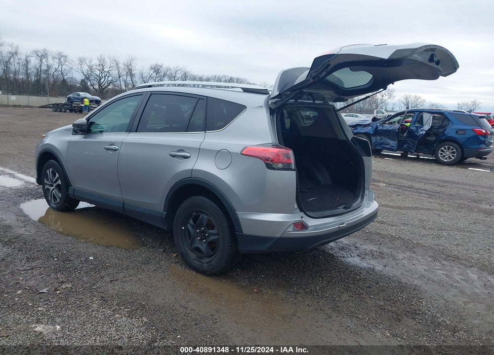 2016 TOYOTA RAV4 LE VIN: 2T3BFREV8GW484425