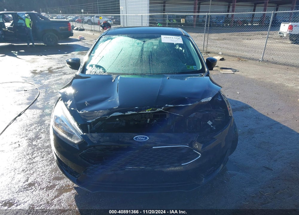 2017 FORD FOCUS SE VIN: 1FADP3F23HL243342